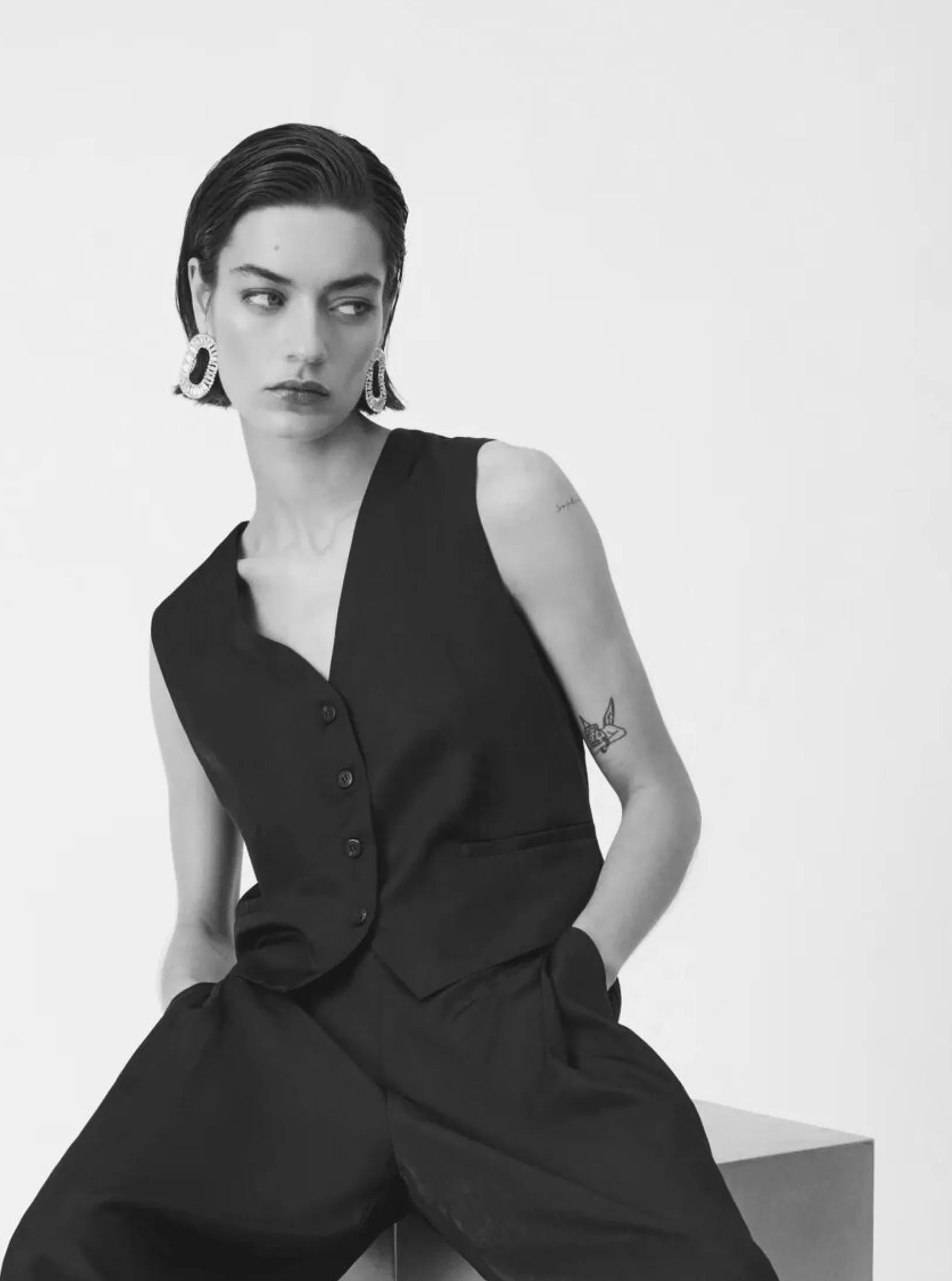Abbie Gilet - Black