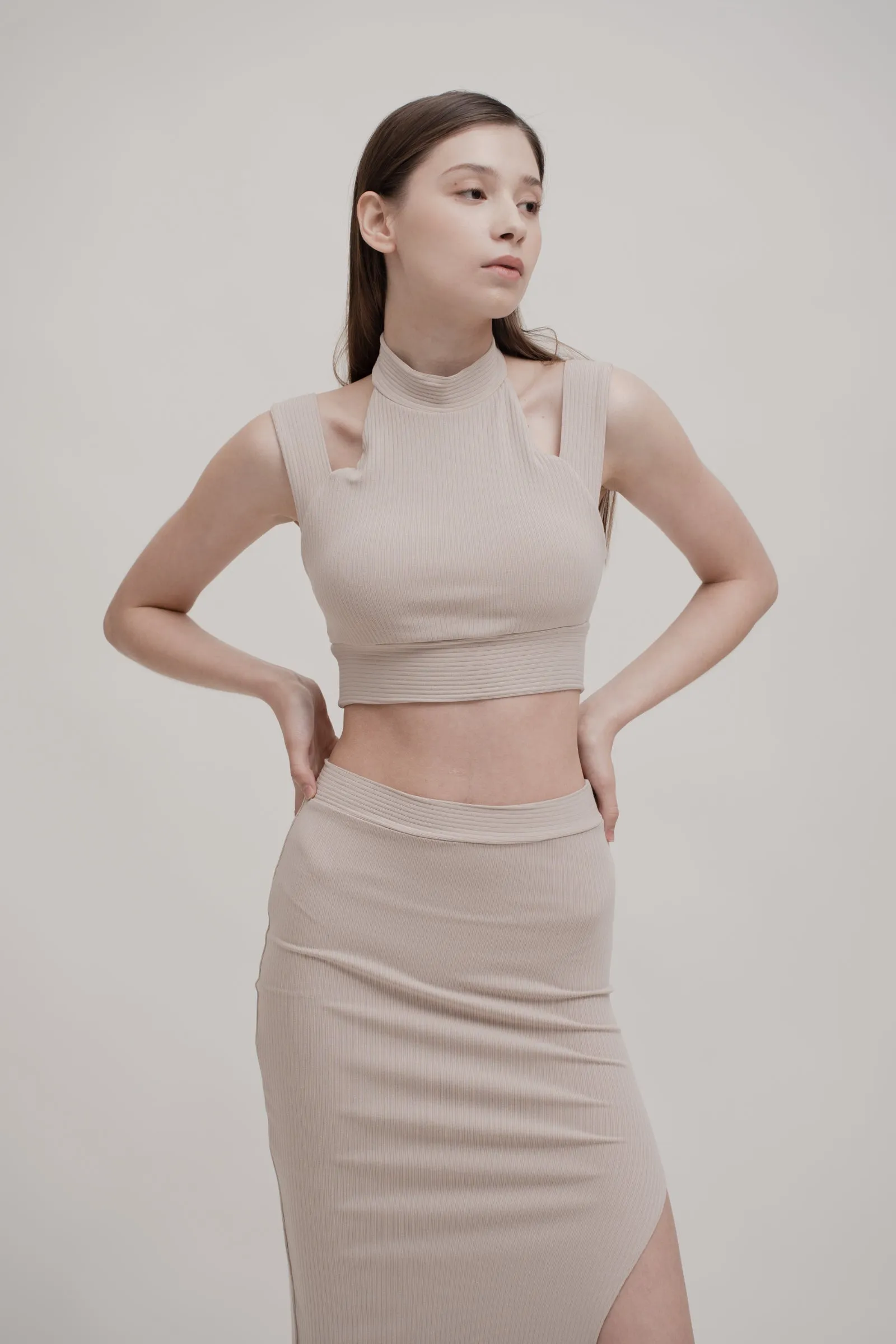 APERA Midi Skirt - Tan