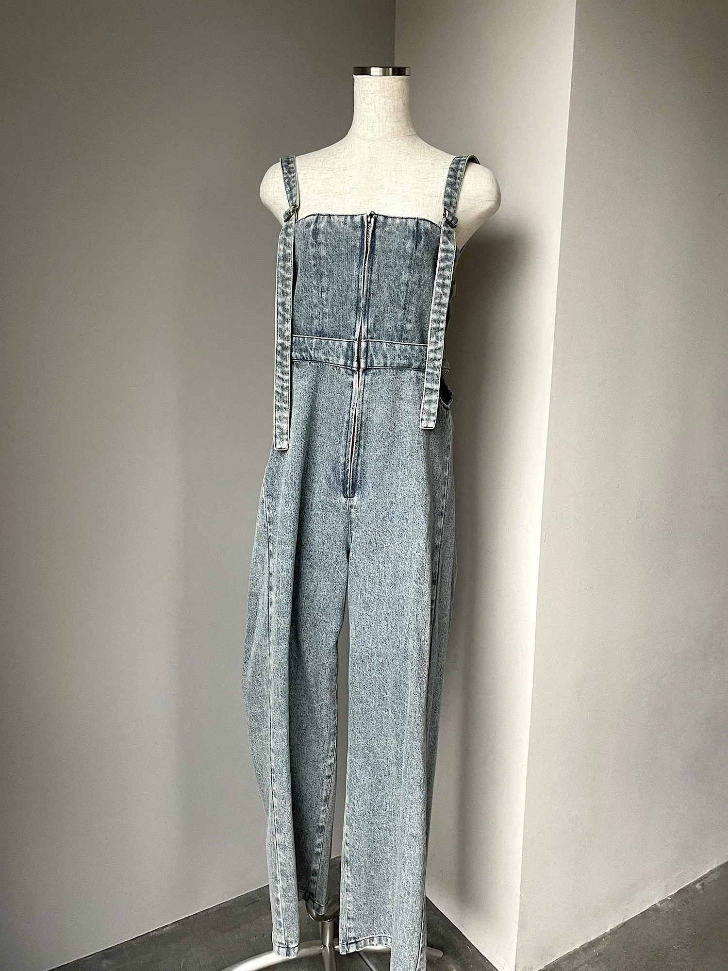 Back design denim all in one