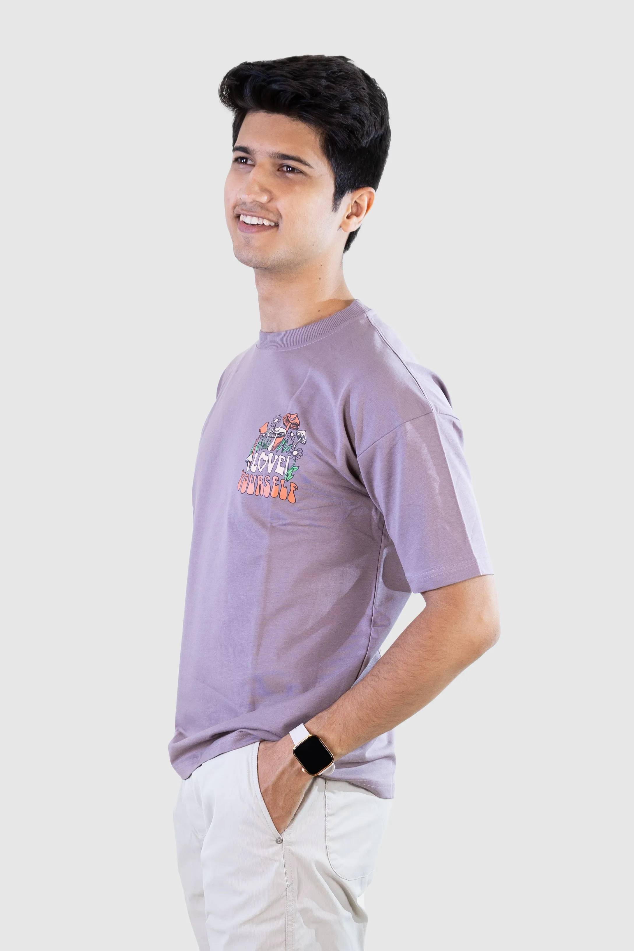 Love Yourself T-shirt: Lilac