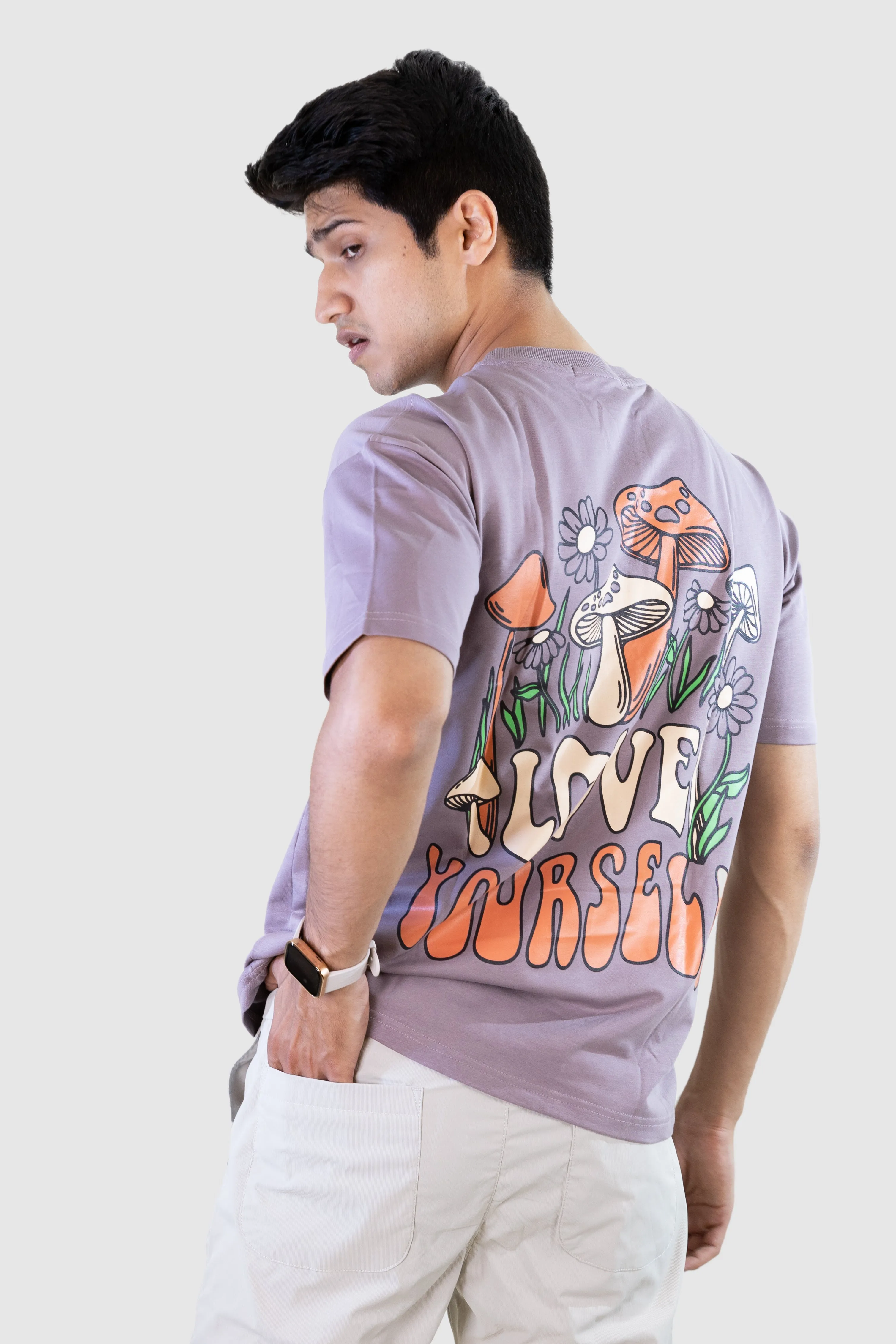 Love Yourself T-shirt: Lilac