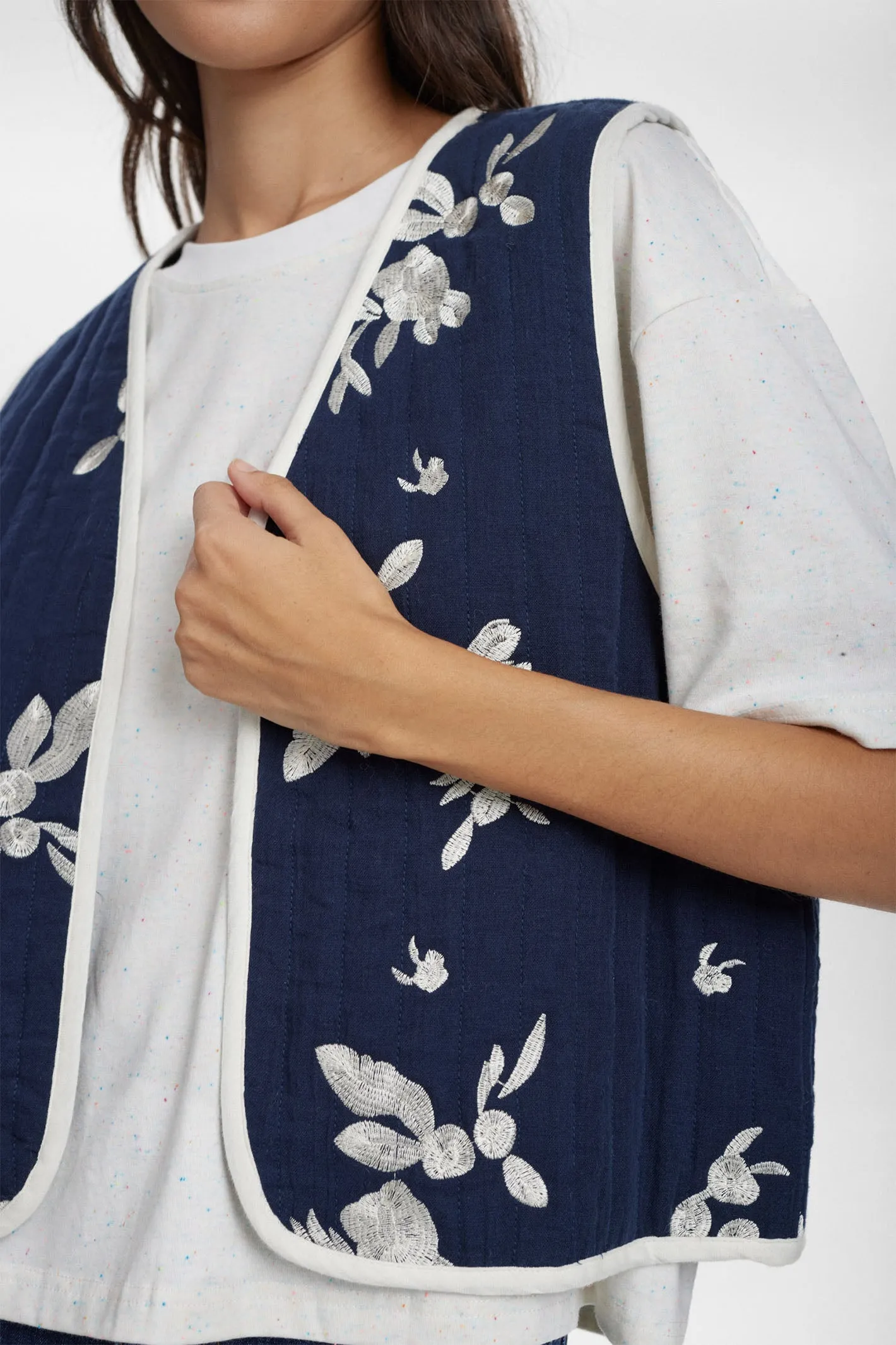 Numph Waistcoat Gilet Padded Nustellas Dark Sapphire 705447 3038