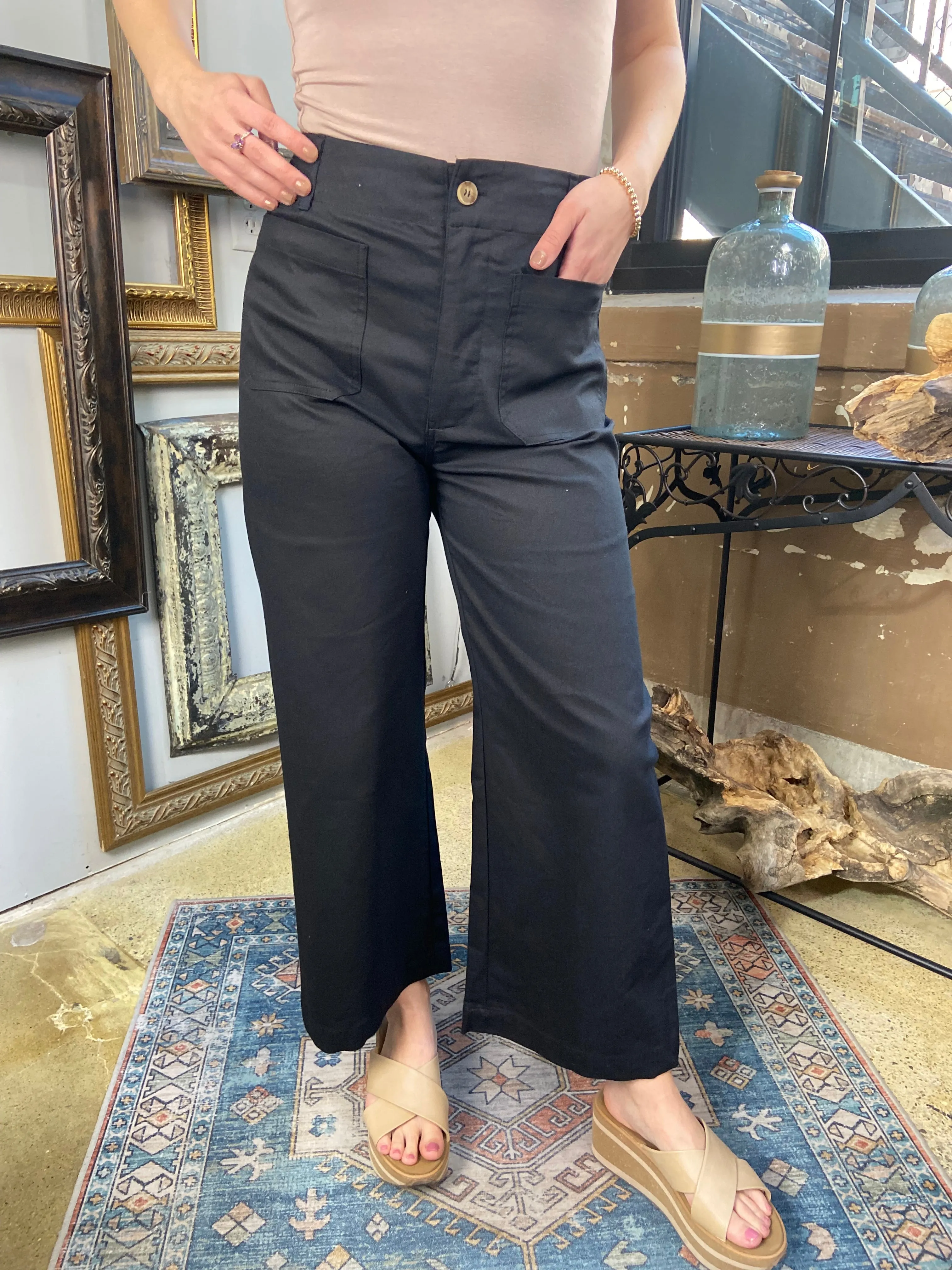 Petra Black Cropped Pants