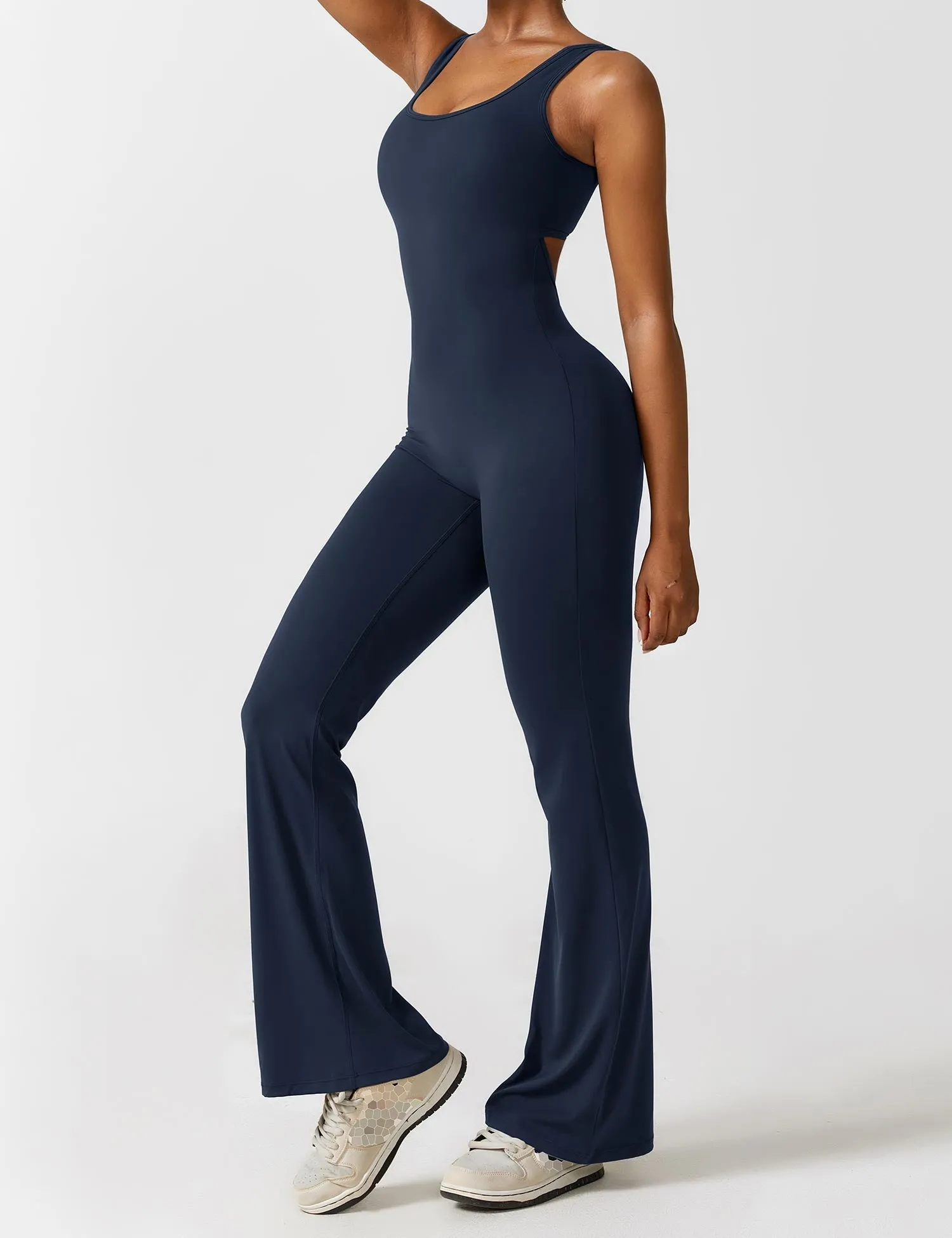 Sofia – Mühelos Eleganter Flare Jumpsuit