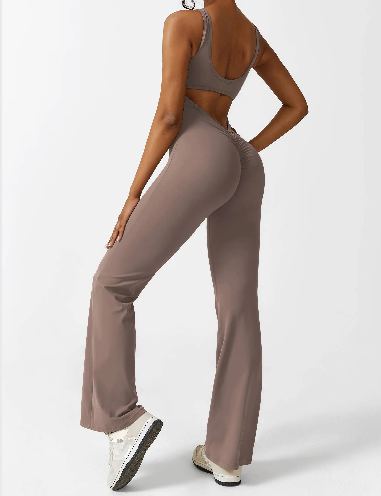 Sofia – Mühelos Eleganter Flare Jumpsuit